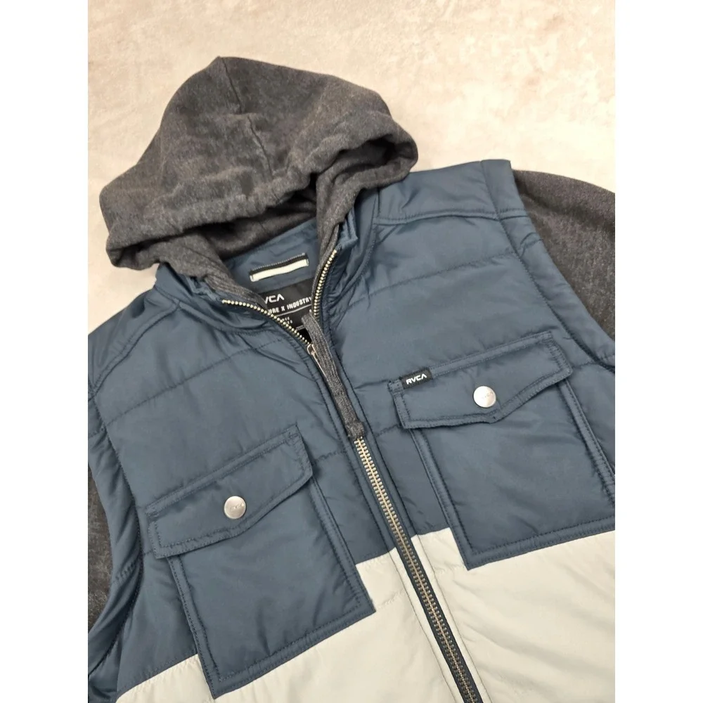 RVCA this hooded